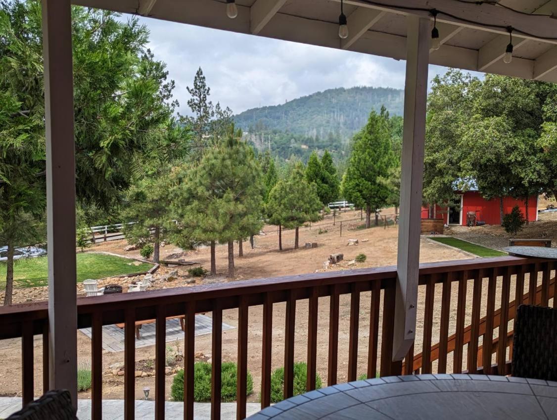 Red Barn Retreat Hotel North Fork Ngoại thất bức ảnh