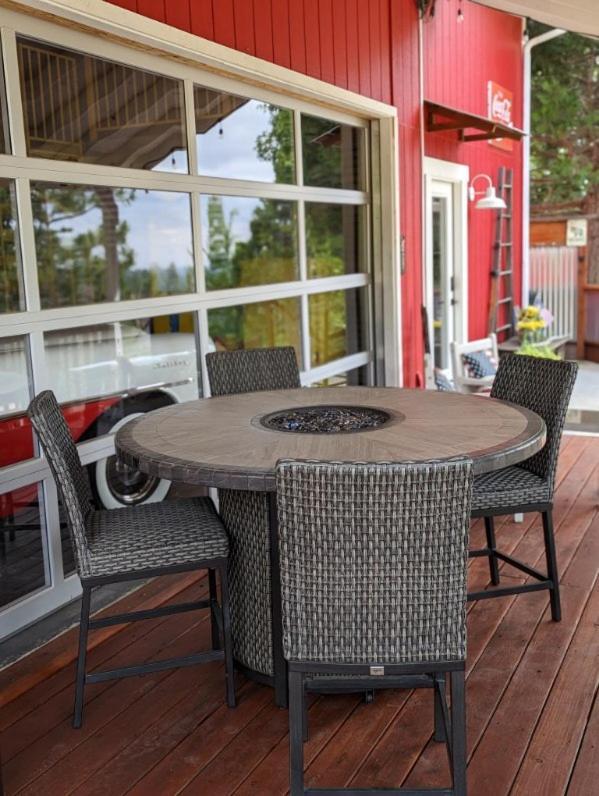 Red Barn Retreat Hotel North Fork Ngoại thất bức ảnh